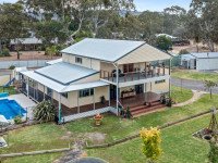 Classic Country Home Geelong 1