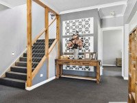 Classic Country Home Geelong 8