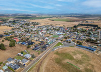 SHEDS AND HOMES 15 Macquire Street CRESSY 7